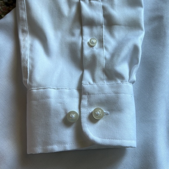 EGARA MENS WHITE NON-IRON COTTON DRESS SHIRT IN SZ XL…100% NON-IRON COTTON…NICE! - Picture 2 of 7